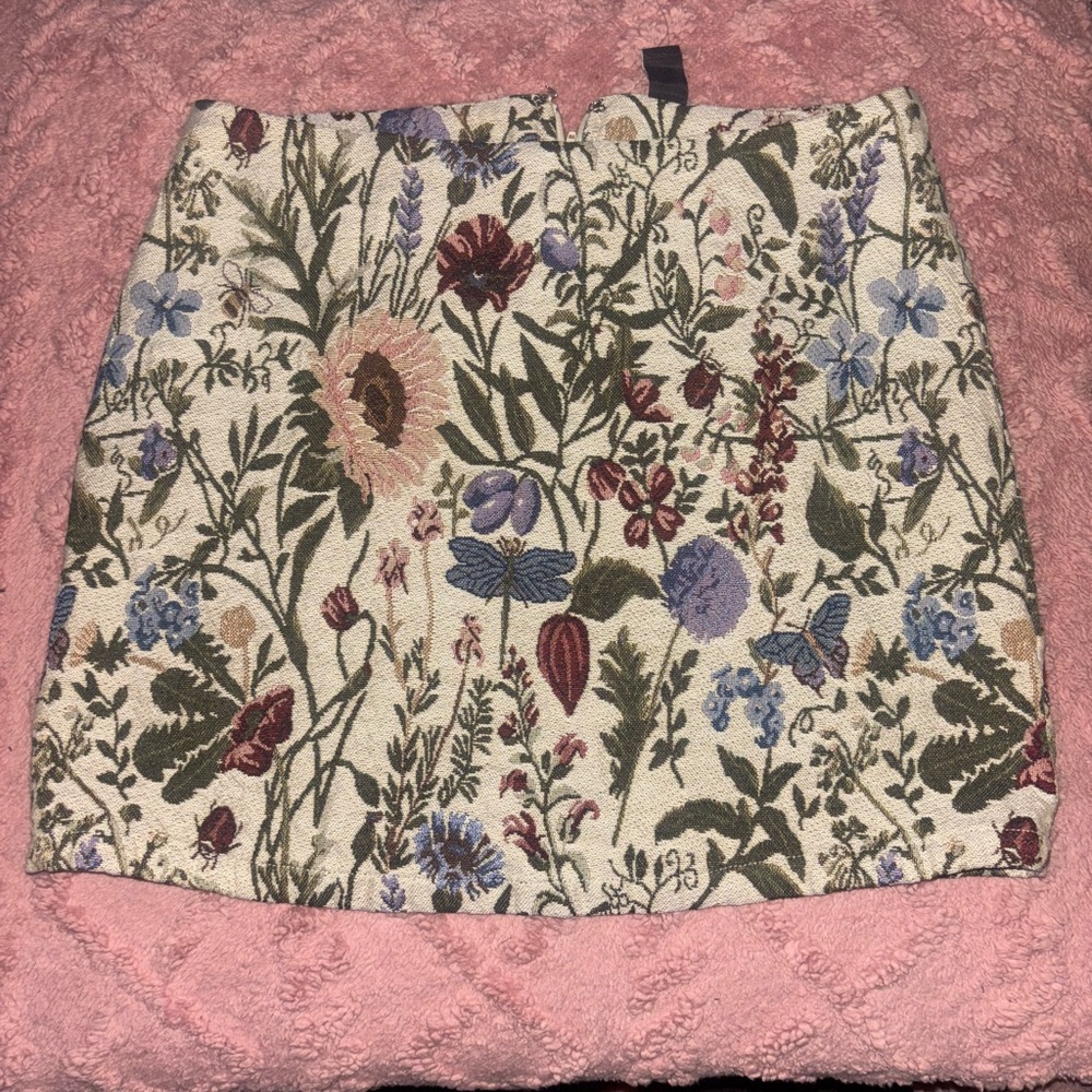 Floral Embroidered Skirt